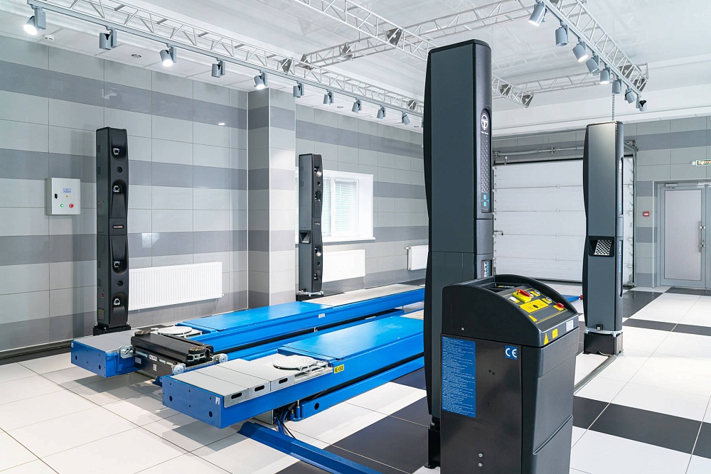 T 8218 Стенд развал схождения Техно Вектор 8 SMARTLIGHT