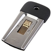 Скребок стальной со сменным лезвием WDK-65018